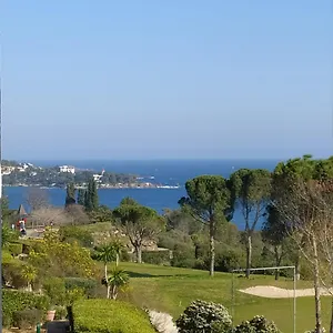 4p Vue Calme Cap Esterel , Saint-Raphaël France